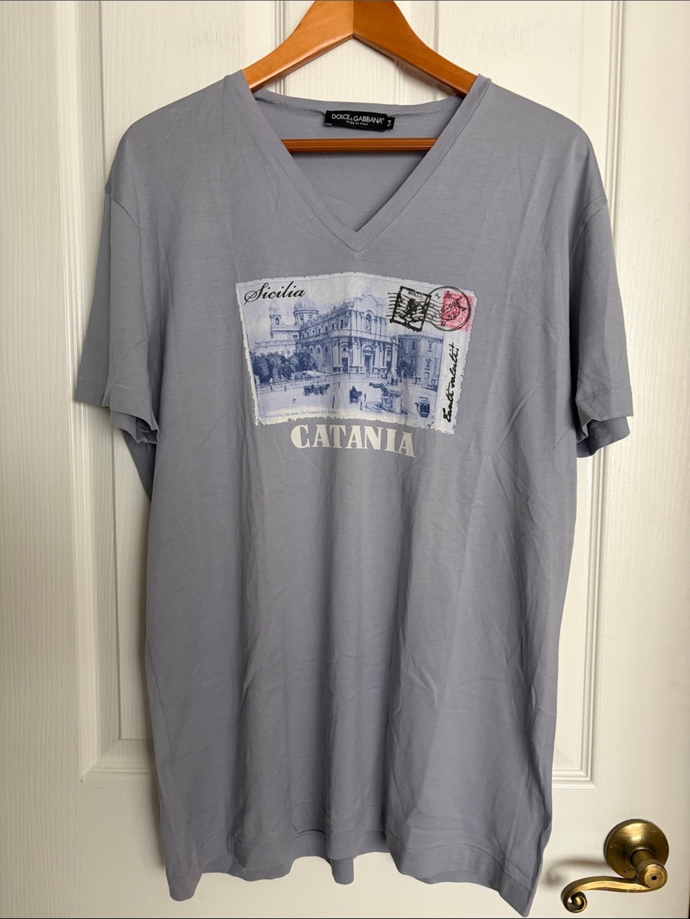 Dolce & Gabbana Light Lavender V-Neck Catania Graphic Tee
